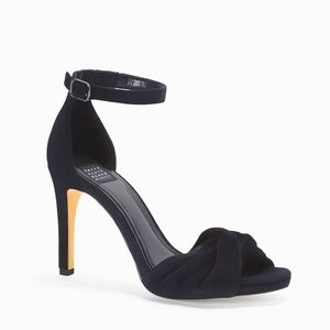 NWT WHBM Velvet Two-Piece Heels (Sonja). Black. Size 7.5